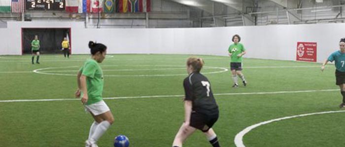 The Benefits of Winter Training When Compared to Indoor Soccer